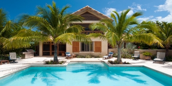 Turks and Caicos Villa Rentals By Owner - Villa Rosso di Sera, Taylor Bay, Chalk Sound, Providenciales (Provo), Turks and Caicos Islands.