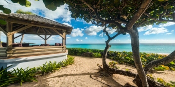 Eden villa rental directly on Baie Longue Beach, Terres-Basses, Saint Martin, Caribbean.