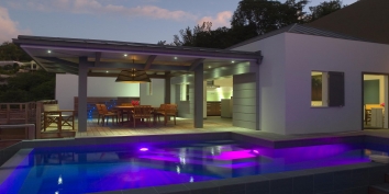 A modern villa with contemporary interior design, 3 bedrooms, swimming pool and stunning views of the Caribbean Sea!