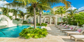 Each of The Villas at The Shore Club has a very private swimming pool with a heated whirlpool.